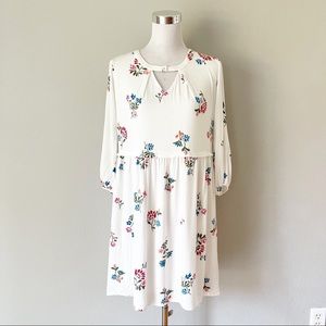 Emberley Cottagecore White Floral Rayon Dress Size M